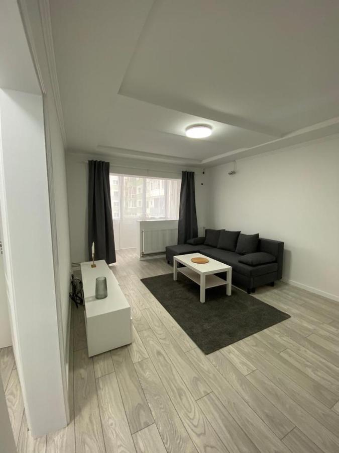 Apartament Apartment ลูโกจ ภายนอก รูปภาพ